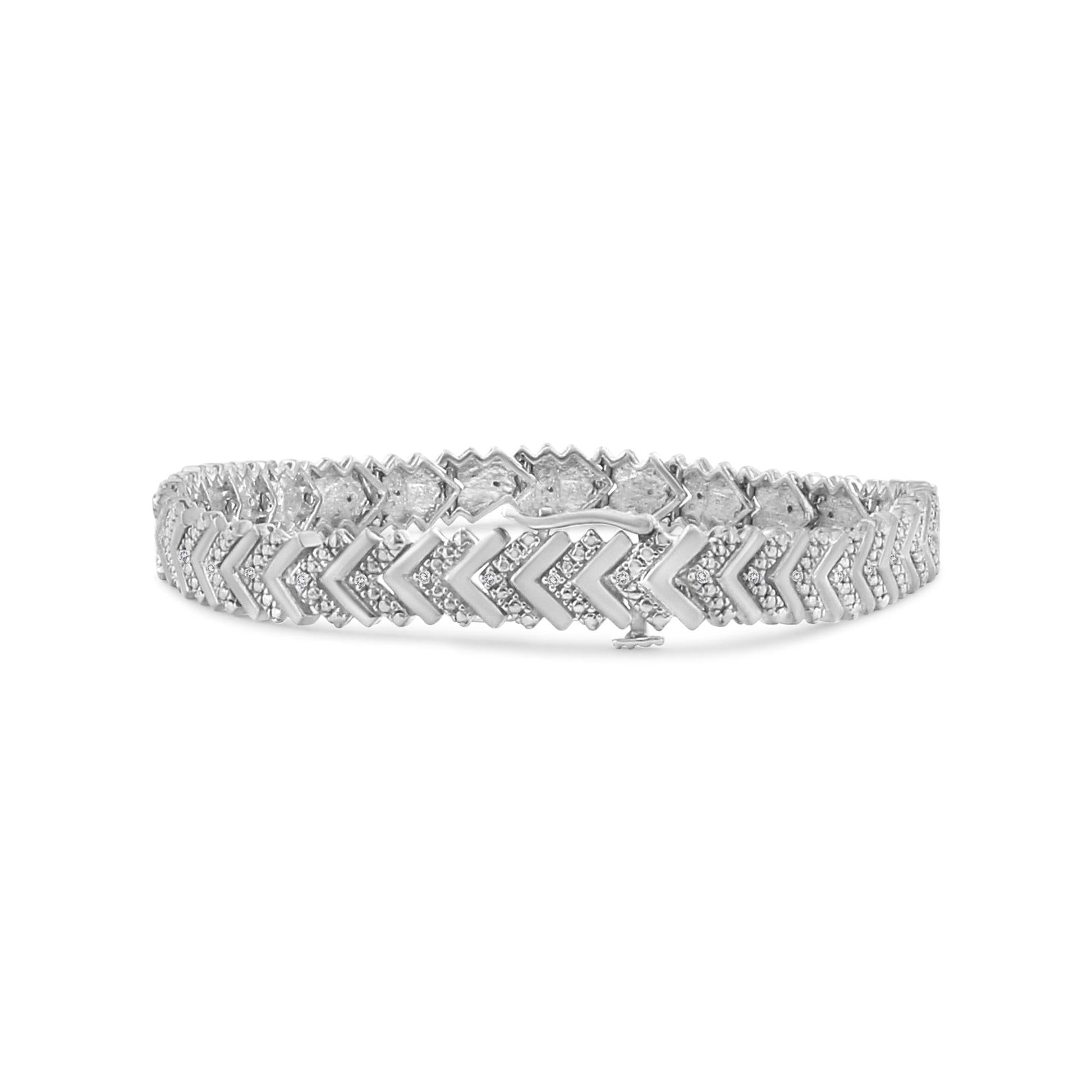 .925 Sterling Silver 1/6 Cttw Round-Cut Diamond Chevron Wave 7.25" Link Bracelet (I-J Color, I3 Clarity)-2