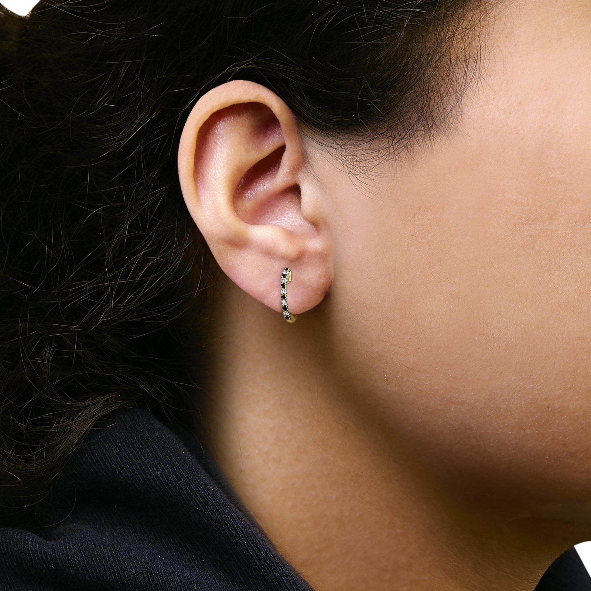 10K Yellow Gold Alternating Blue Sapphire 1/10 Cttw Diamond Huggy Hoop Earrings  (I-J Color, I1-I2 Clarity)-3